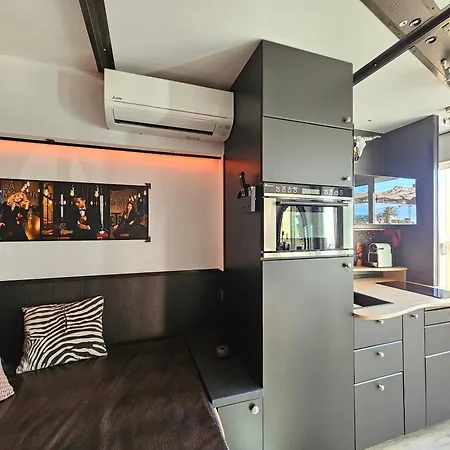 Naturist Cap Carbone 公寓