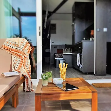 Naturist Cap Carbone * 阿格德