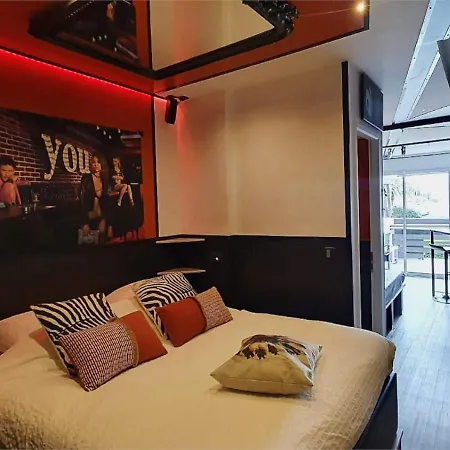 Apartment Naturist Cap Carbone