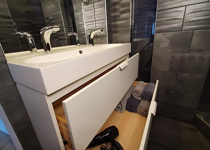 Naturist Cap Carbone *